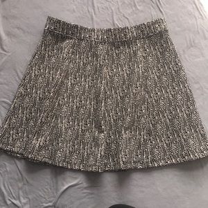 H&M patterned black and white skater skirt